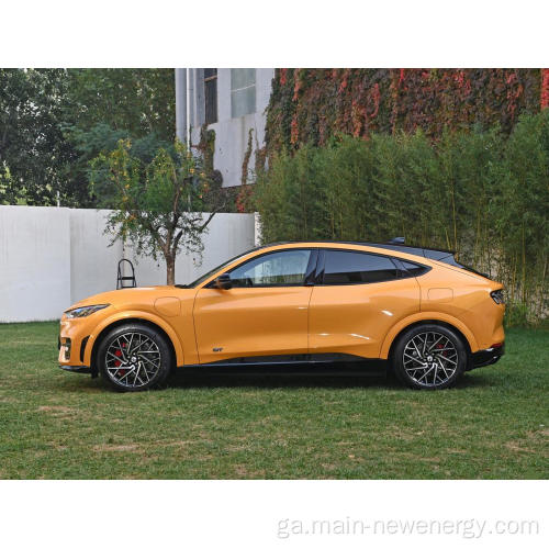 Tiomáint nua roth 513km Mustang Mach E-SUV Carr Leictreach